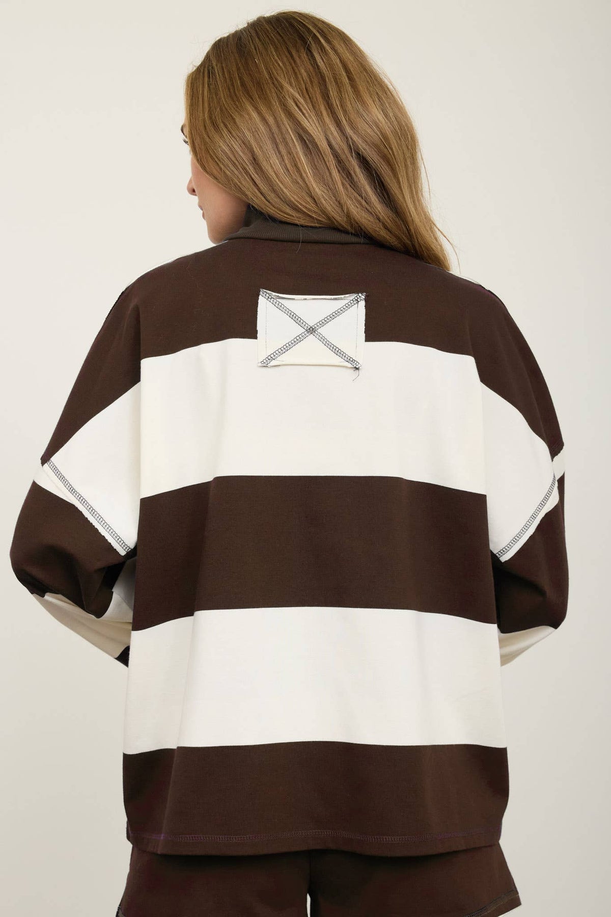 WIDE STRIPE HALF ZIP LONG SLEEVE KNIT TOP : BROWN