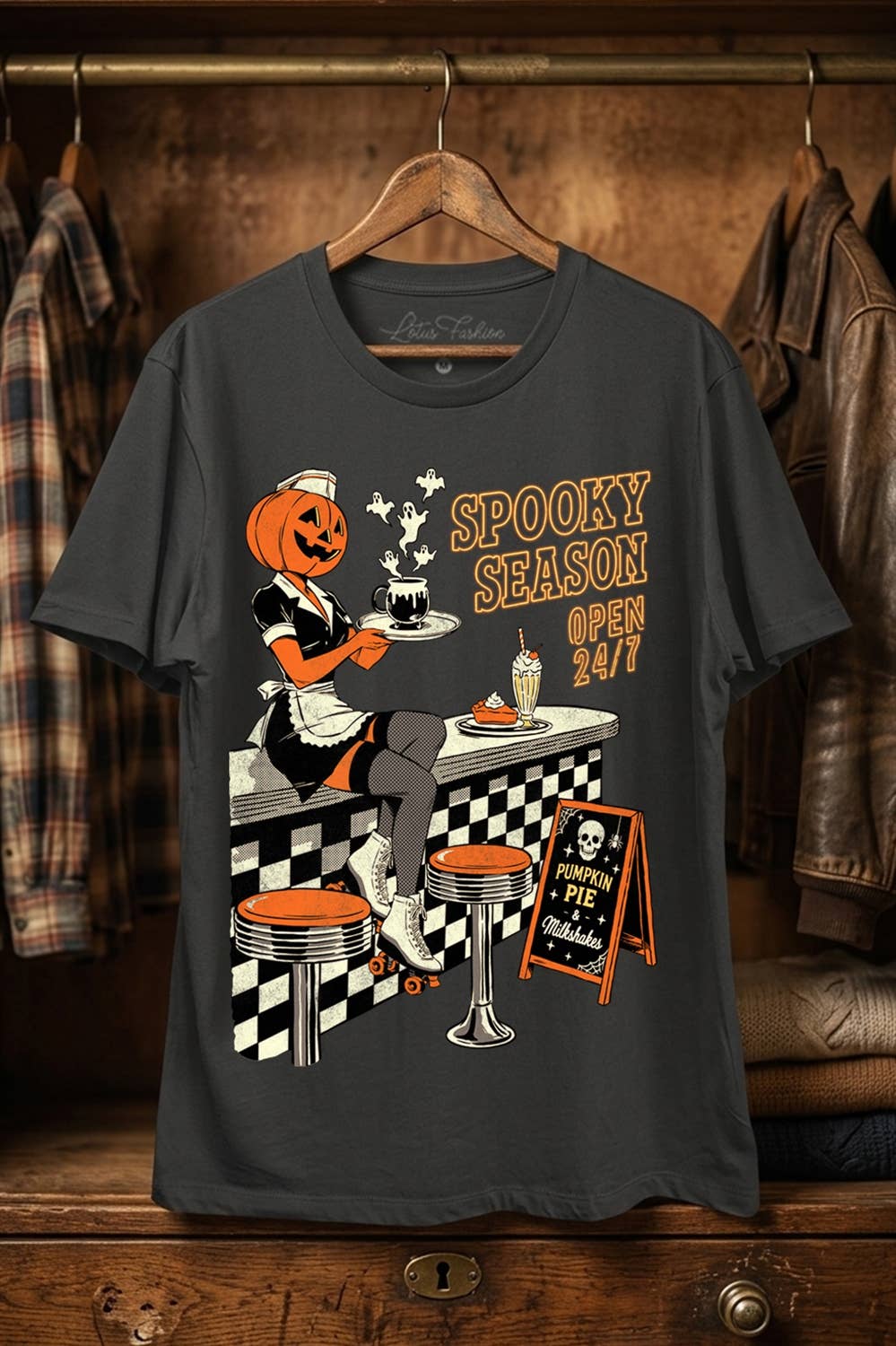 Spooky Season Halloween Graphic Top: Black / XL